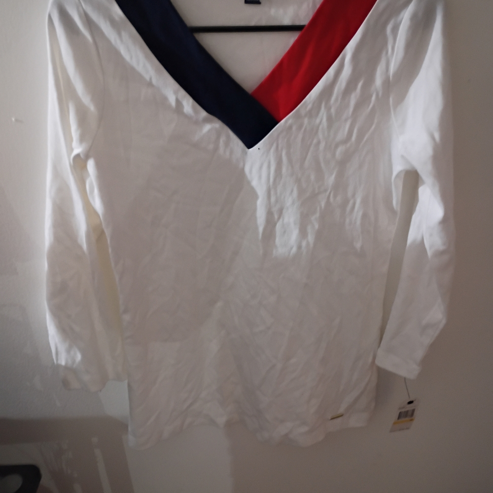 Tommy Hilfiger Women's Long Sleeve V-Neck Top - Red, Blue, White